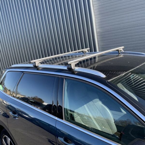 Barres de toit pour Peugeot 3008